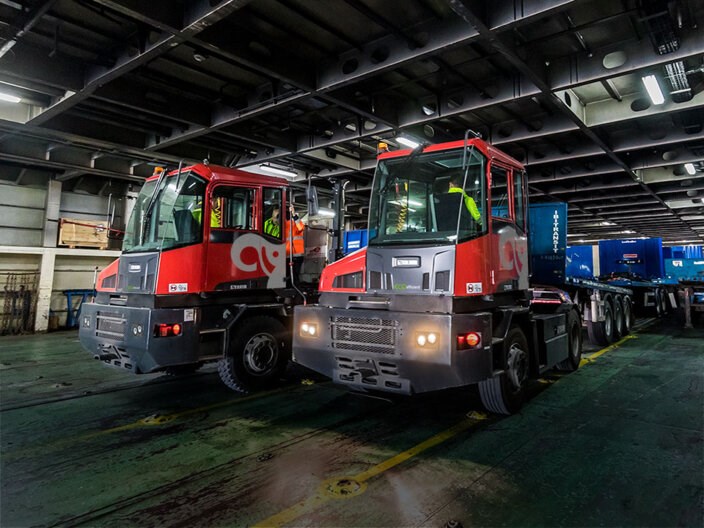 Kalmar Eco Heavy Terminal Tractor